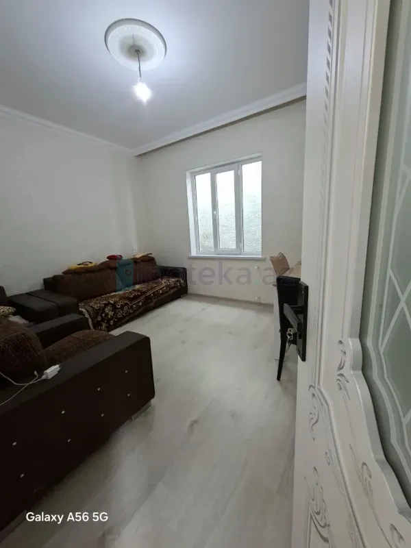 Satılır 5 otaqlı həyət evi 140 m²