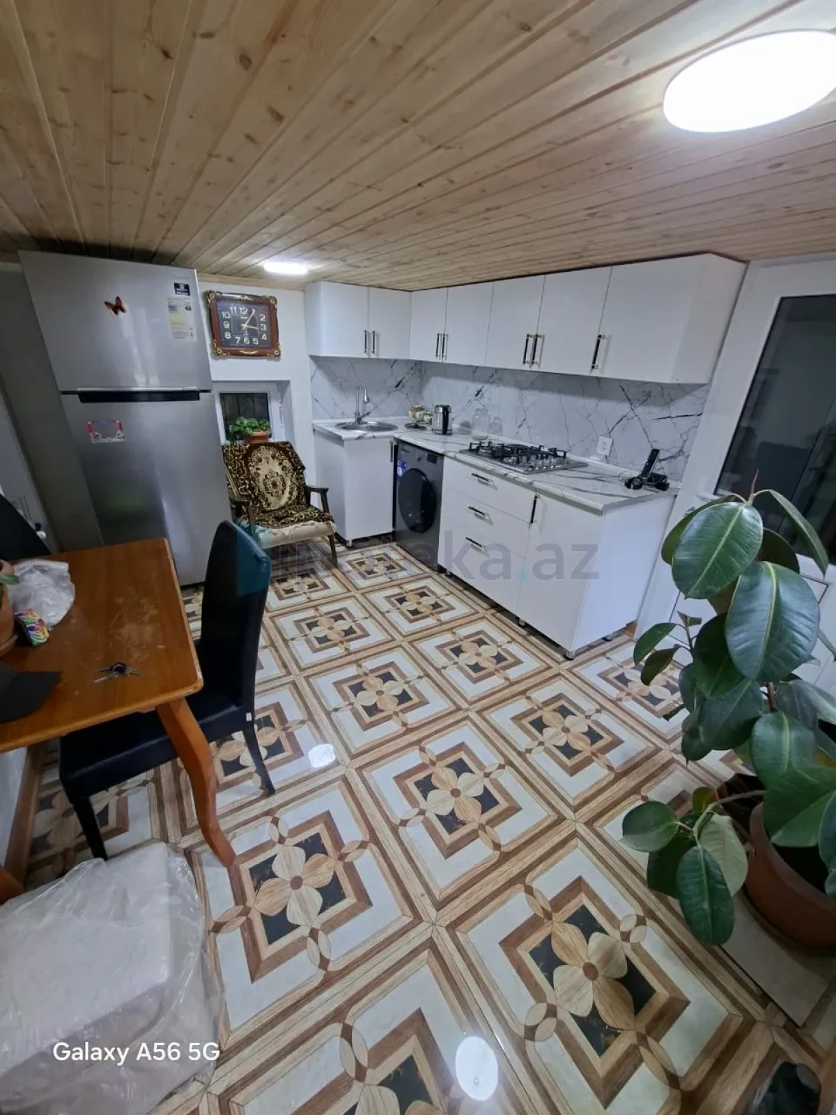 Satılır 5 otaqlı həyət evi 140 m²