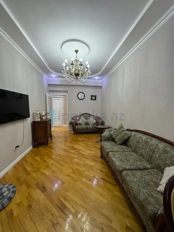 Satılır 3 otaqlı yeni tikili 86 m²