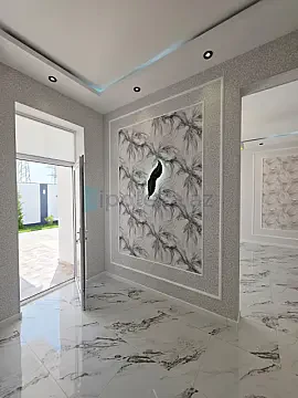 Satılır 4 otaqlı mənzil 150 m²
