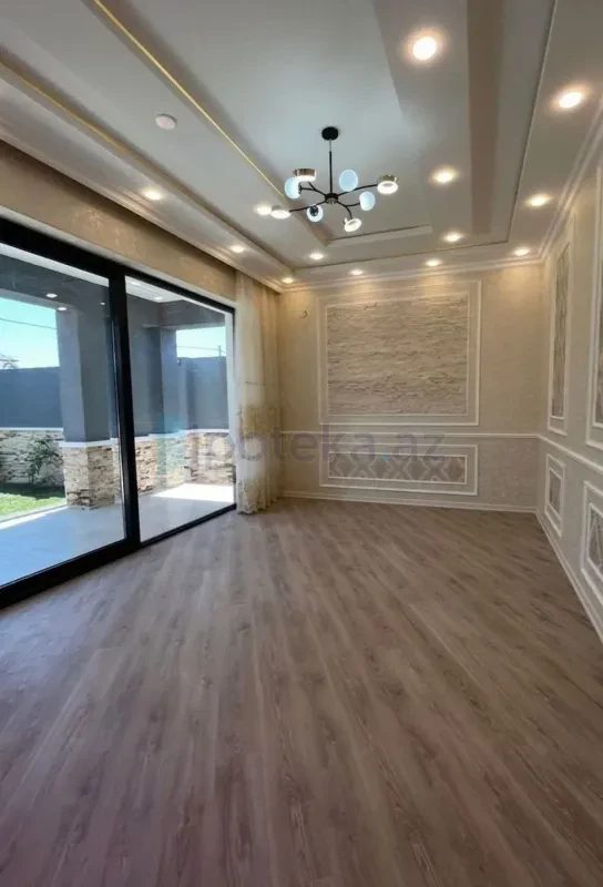 Satılır 5 otaqlı həyət evi 160 m²