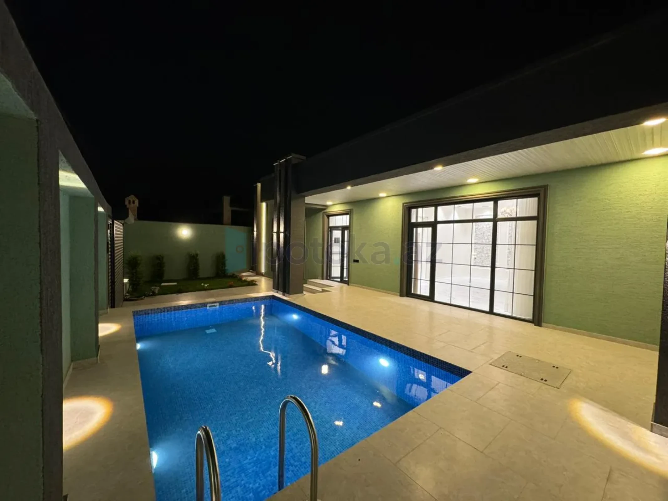 Satılır 4 otaqlı həyət evi 160 m²