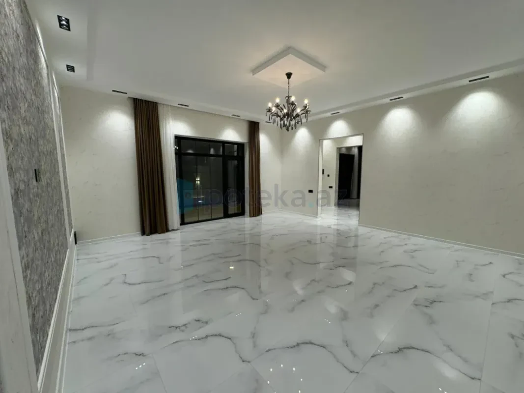 Satılır 4 otaqlı həyət evi 160 m²