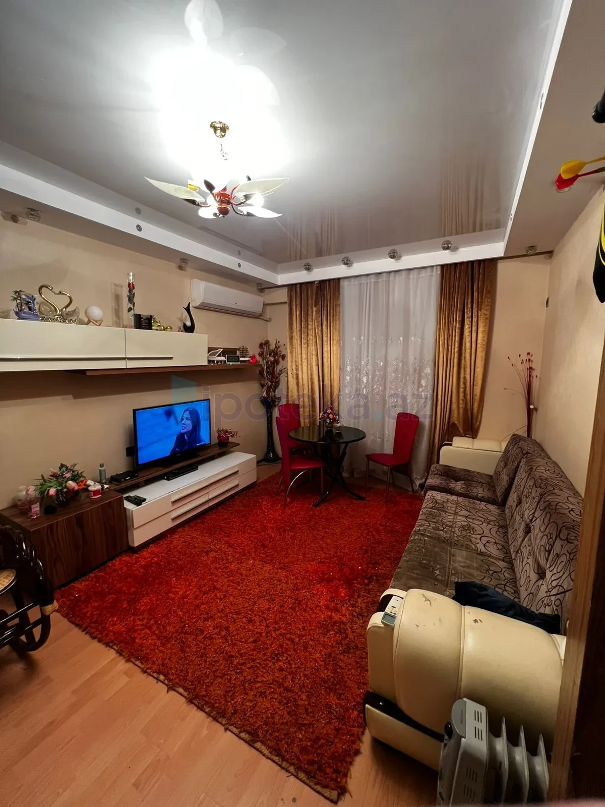 Satılır 3 otaqlı yeni tikili 70 m²