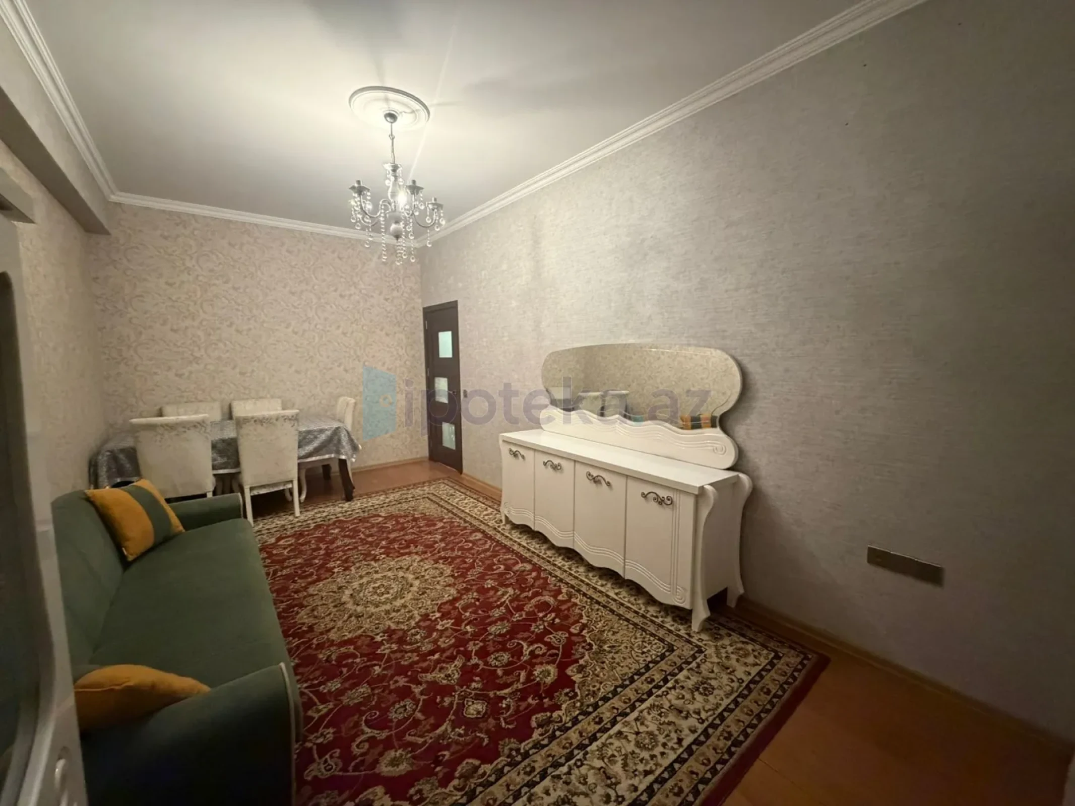 Satılır 3 otaqlı yeni tikili 77 m²