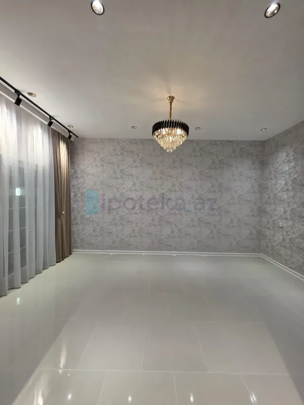 Satılır 4 otaqlı həyət evi 140 m²