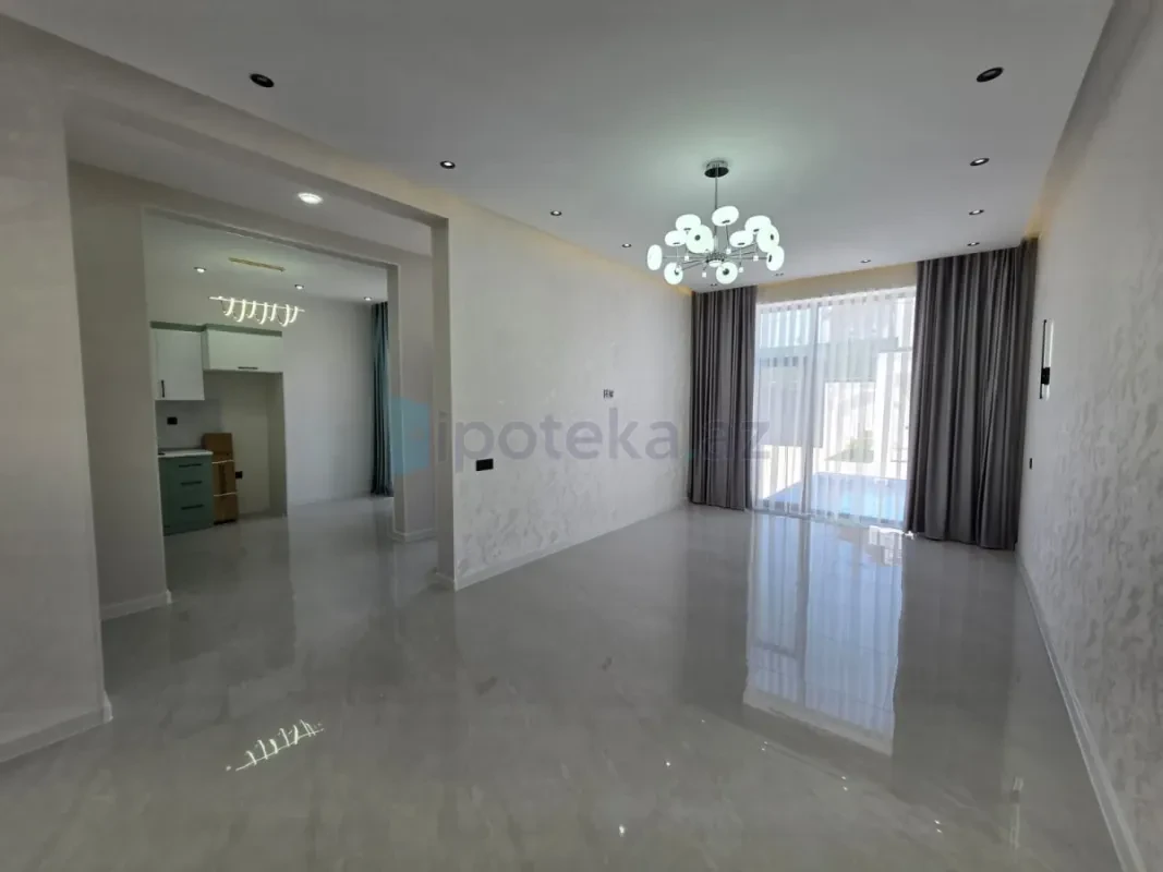 Satılır 4 otaqlı həyət evi 140 m²