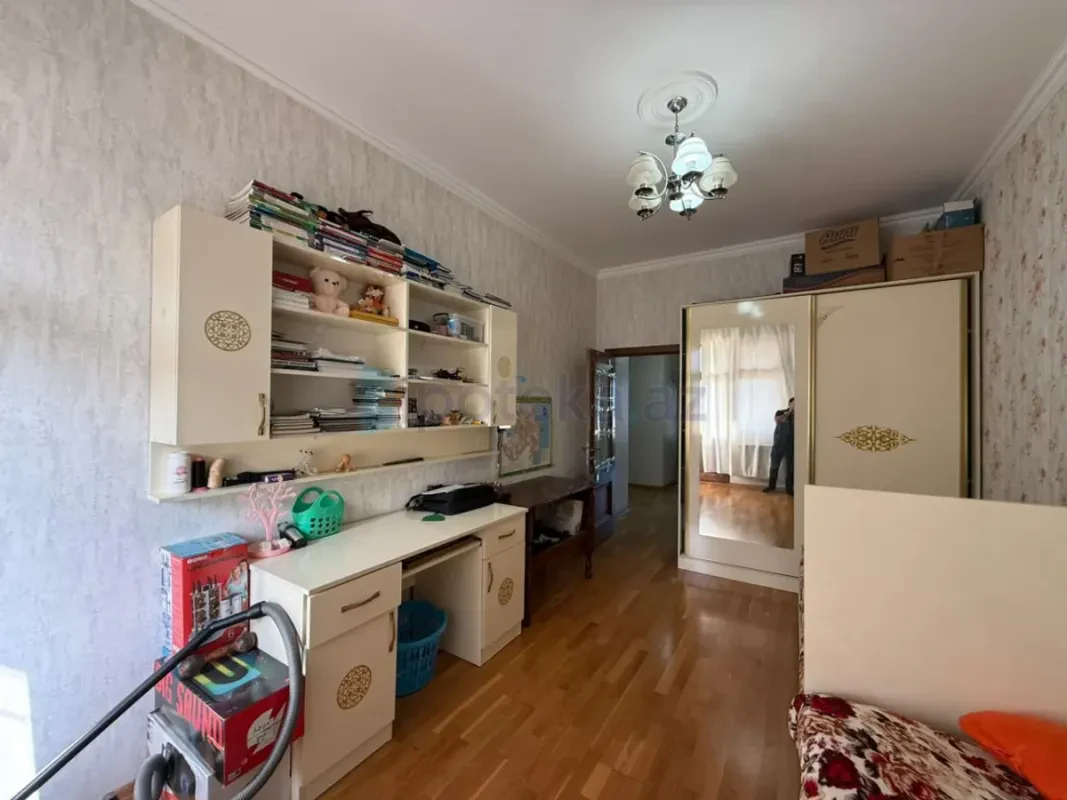 Satılır 3 otaqlı yeni tikili 120 m²