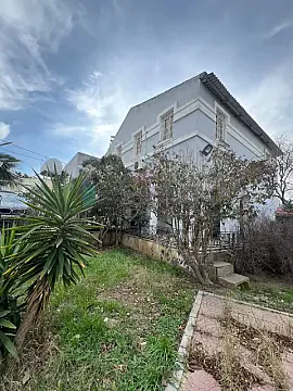 Satılır 6 otaqlı həyət evi 200 m² — Bakı, Şüvəlan 6 otaq 200.00 m²
