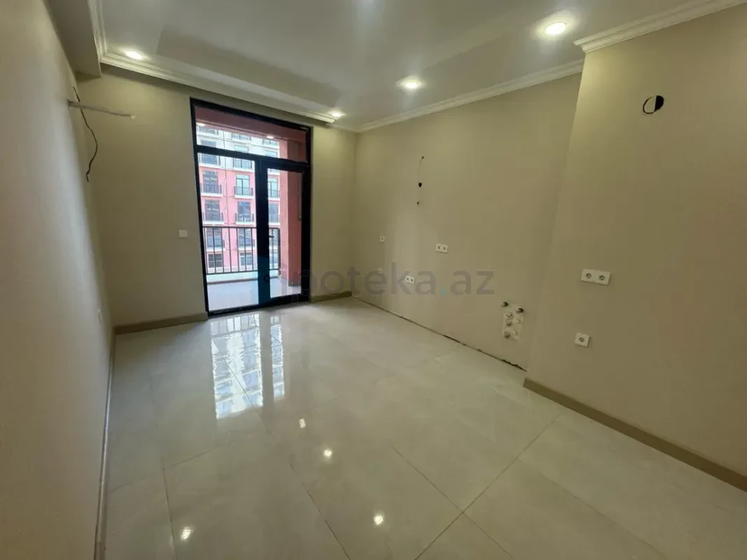 Satılır 3 otaqlı yeni tikili 95 m²