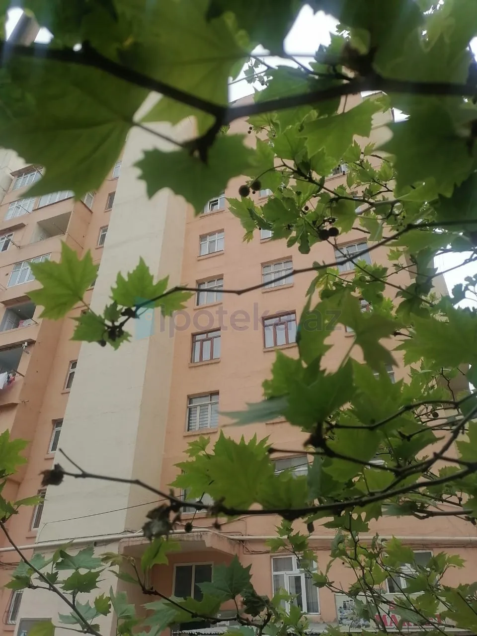 Satılır 2 otaqlı köhnə tikili 59.9 m² — Bakı, Yeni Günəşli 2 otaq 59.90 m²