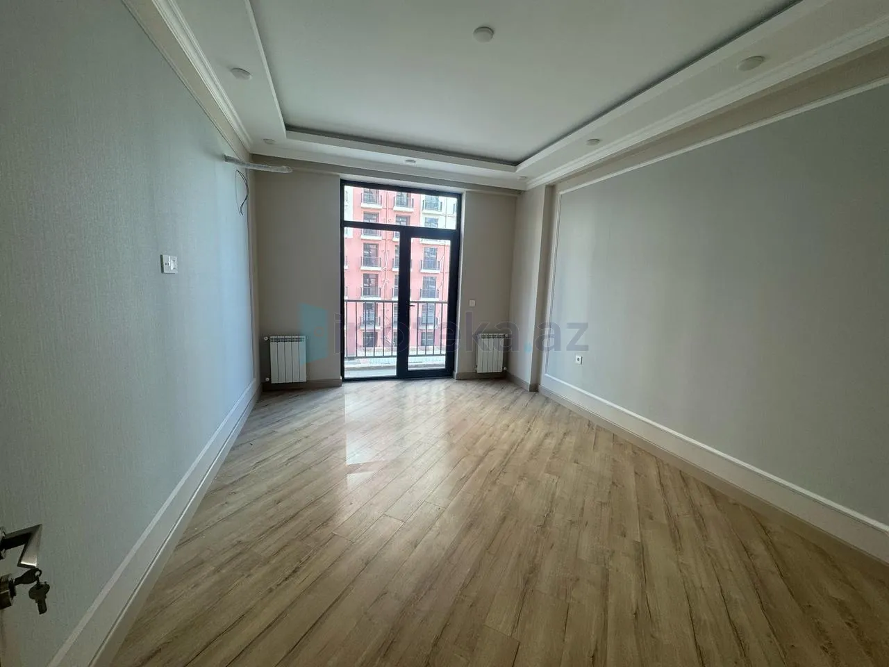 Satılır 3 otaqlı yeni tikili 107 m² — Bakı 3 otaq 107.00 m²