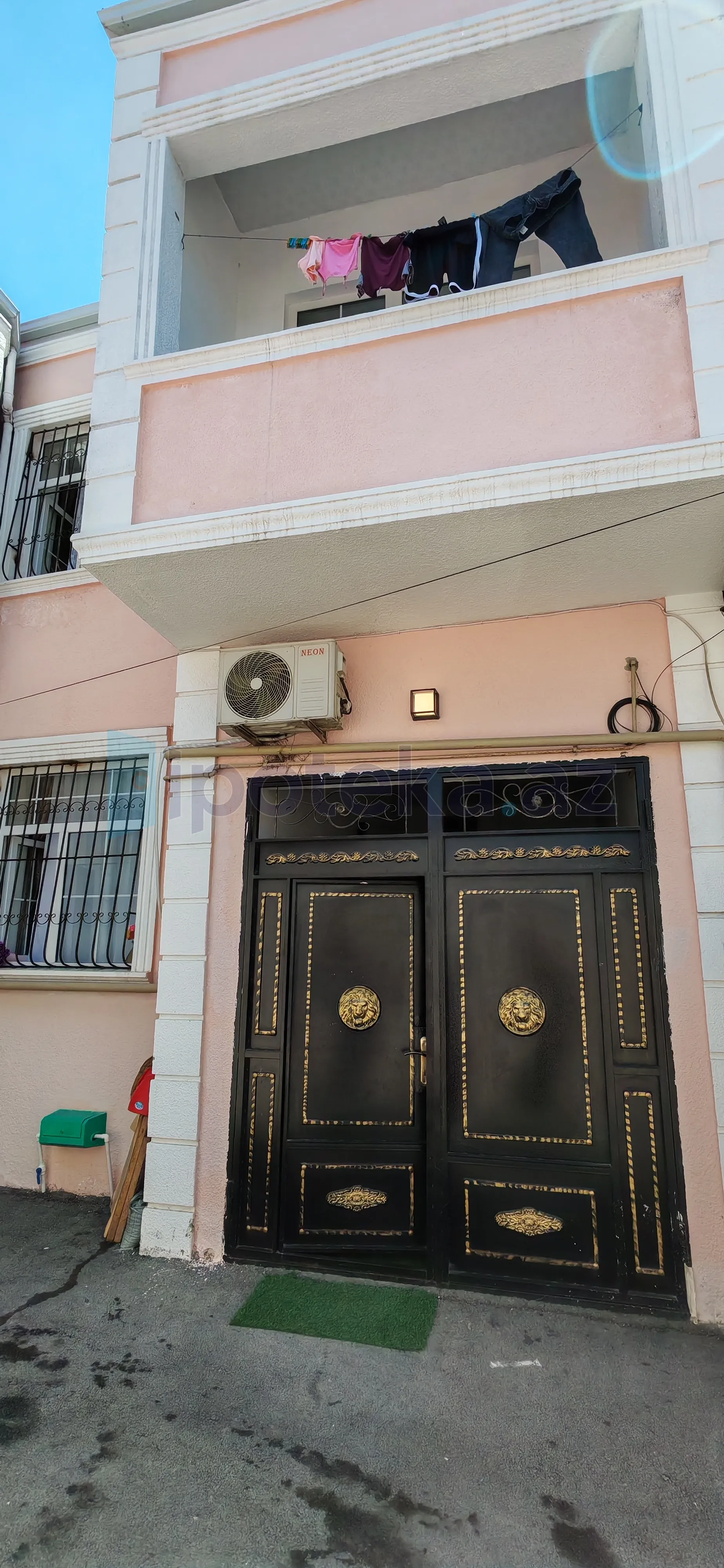 Satılır 4 otaqlı həyət evi 160 m² — Bakı 4 otaq 160.00 m²