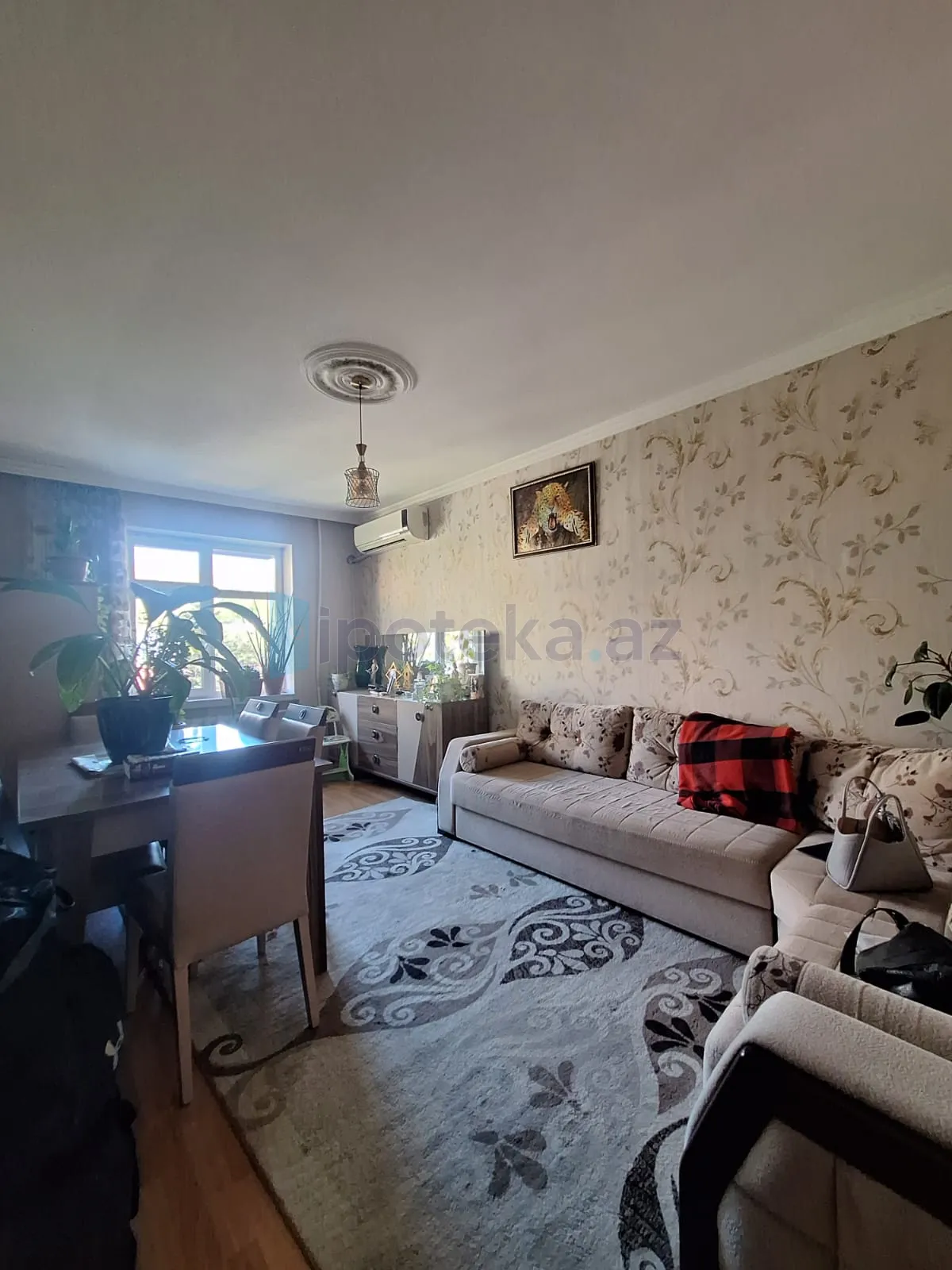 Satılır 2 otaqlı köhnə tikili 55 m² — Bakı, Yeni Günəşli 2 otaq 55.00 m²