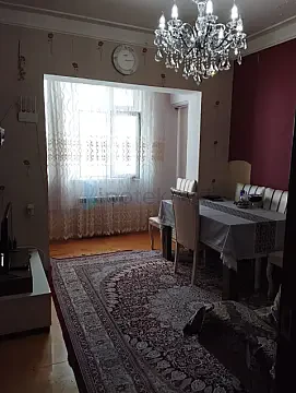 Satılır 2 otaqlı köhnə tikili 47 m² — Bakı 2 otaq 47.00 m²