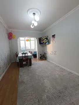 Satılır 2 otaqlı köhnə tikili 70 m² — Bakı, Yeni Günəşli 2 otaq 70.00 m²