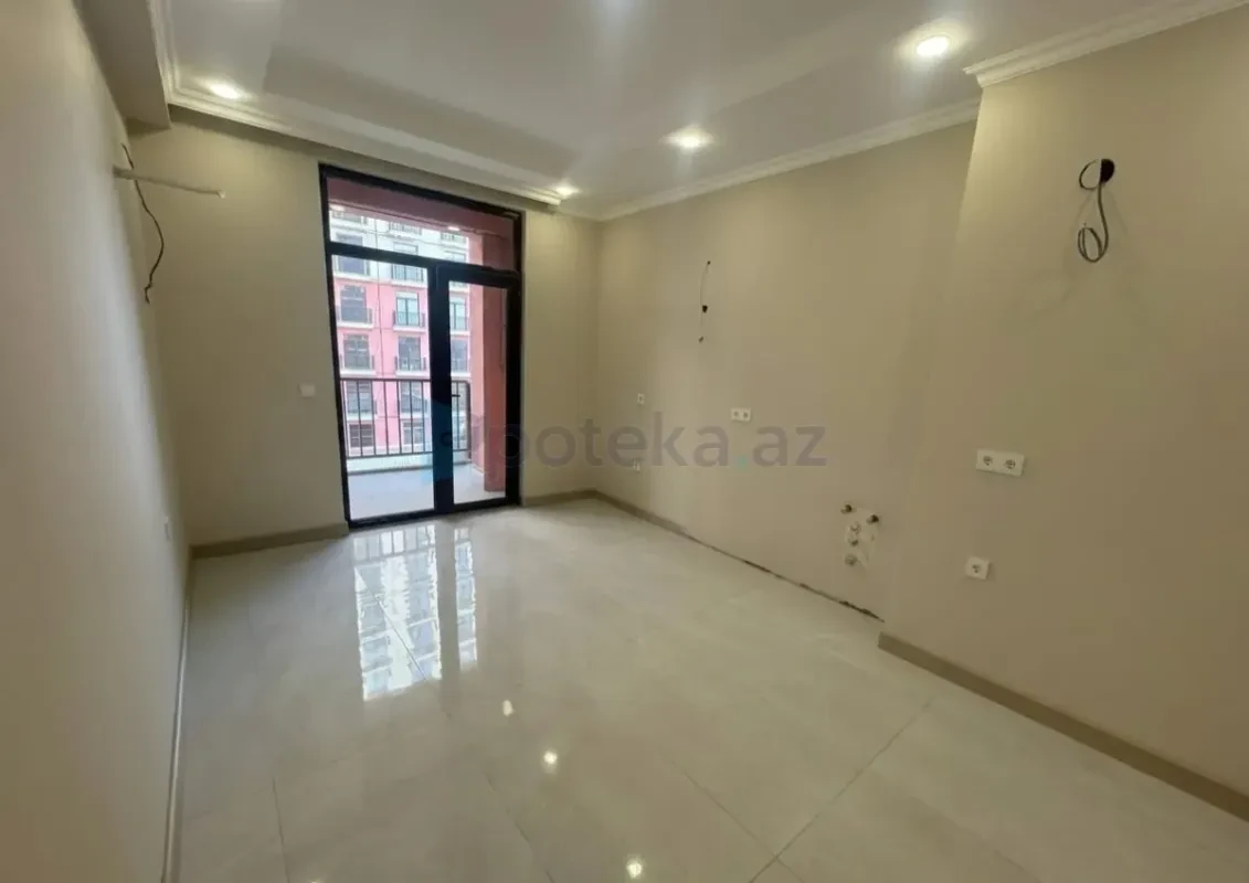 Satılır 3 otaqlı yeni tikili 95 m²