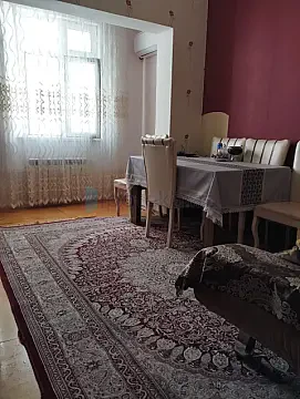 Satılır 2 otaqlı köhnə tikili 47 m² — Bakı 2 otaq 47.00 m²