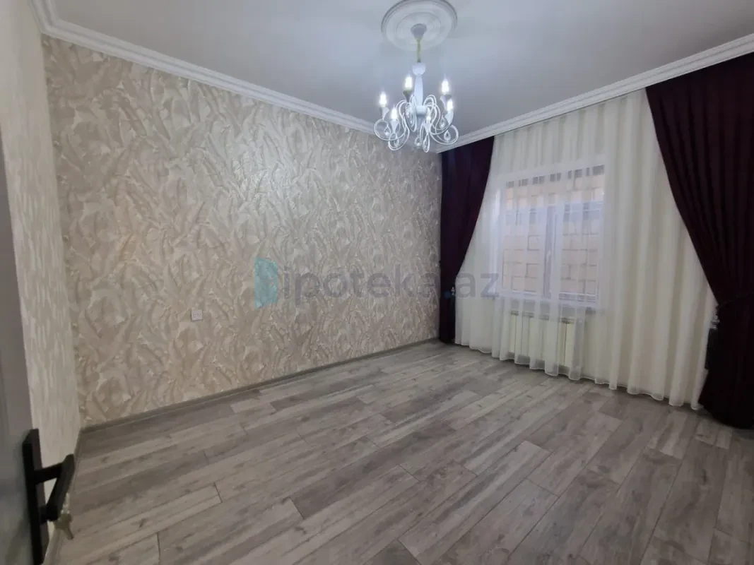 Satılır 4 otaqlı həyət evi 100 m²