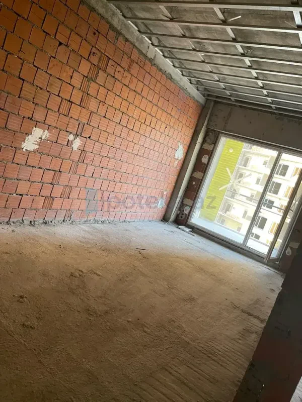 Satılır 3 otaqlı yeni tikili 115 m²