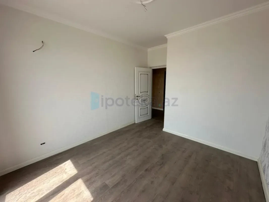 Satılır 1 otaqlı yeni tikili 35 m²