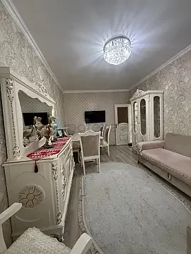 Satılır 2 otaqlı köhnə tikili 65 m² — Bakı 2 otaq 65.00 m²
