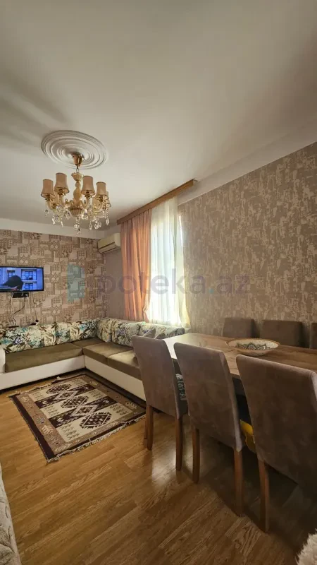 Satılır 2 otaqlı köhnə tikili 60 m²