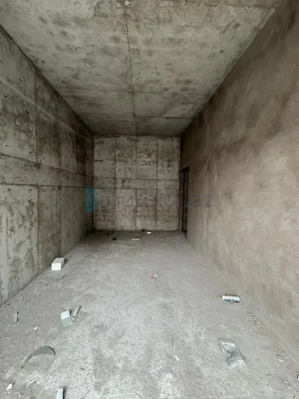 Satılır 3 otaqlı yeni tikili 100 m²