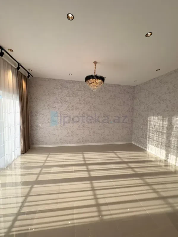 Satılır 3 otaqlı həyət evi 135 m²