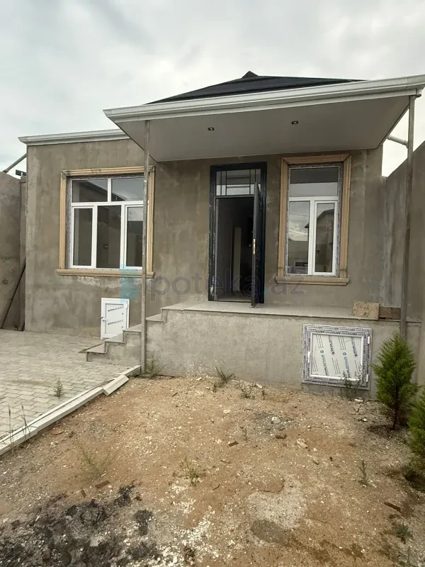 Satılır 3 otaqlı həyət evi 96 m²