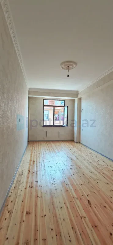 Satılır 2 otaqlı yeni tikili 75 m²