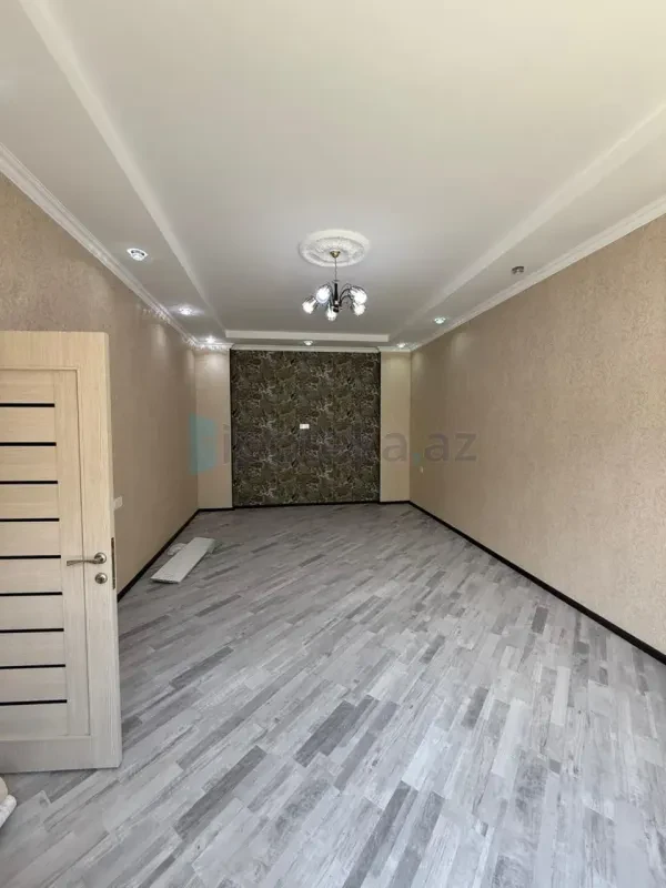 Satılır 4 otaqlı həyət evi 140 m²