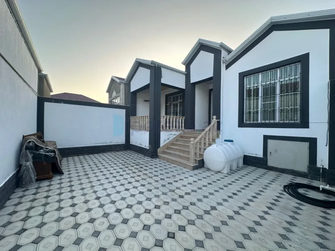Satılır 3 otaqlı həyət evi 70 m²