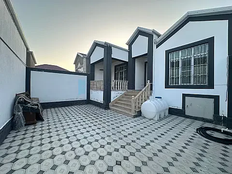 Satılır 3 otaqlı həyət evi 70 m² — Bakı 3 otaq 70.00 m²