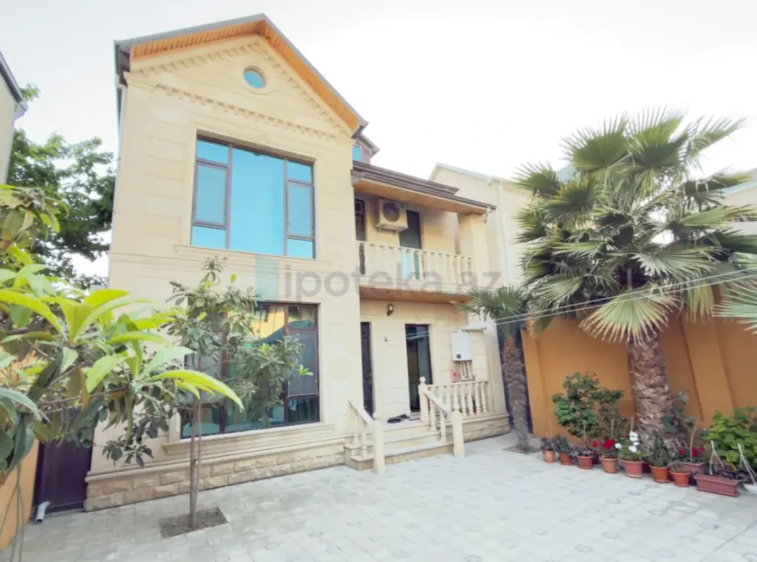 Satılır 4 otaqlı həyət evi 160 m²