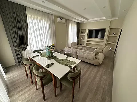 Satılır 3 otaqlı köhnə tikili 200 m² — Bakı, Maştağa 3 otaq 200.00 m²