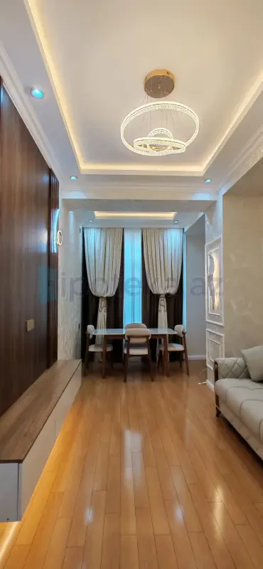 Satılır 2 otaqlı yeni tikili 46 m²