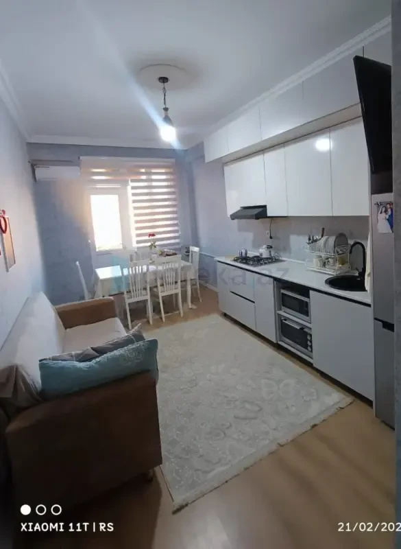 Satılır 2 otaqlı yeni tikili 70 m²