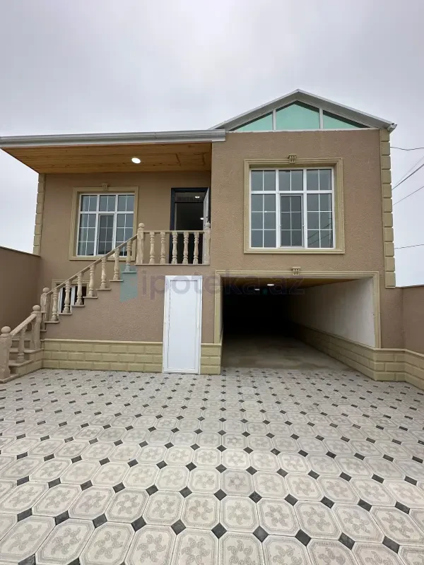 Satılır 5 otaqlı həyət evi 160 m²