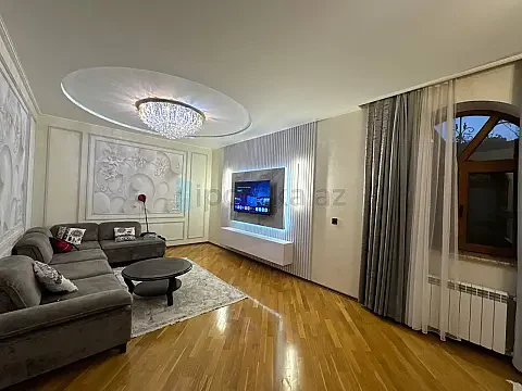 Satılır 6 otaqlı həyət evi 250 m² — Bakı, Badamdar 6 otaq 250.00 m²