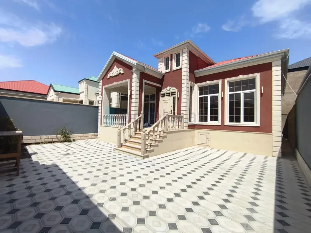 Satılır 4 otaqlı həyət evi 120 m²