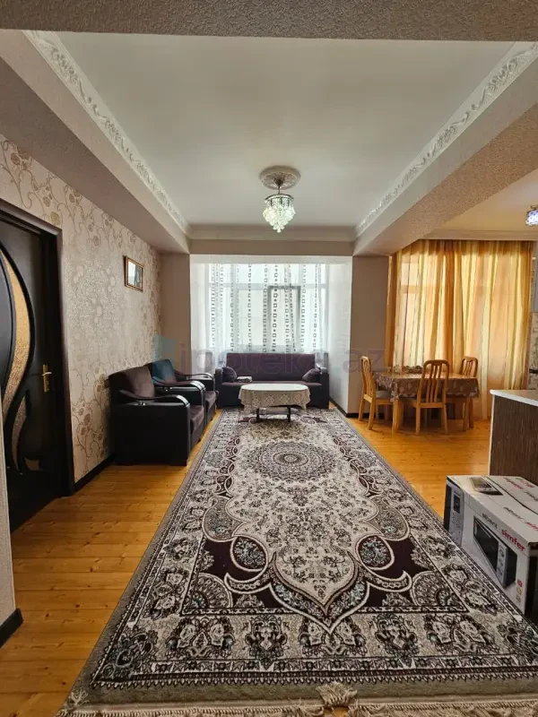 Satılır 3 otaqlı yeni tikili 72 m²