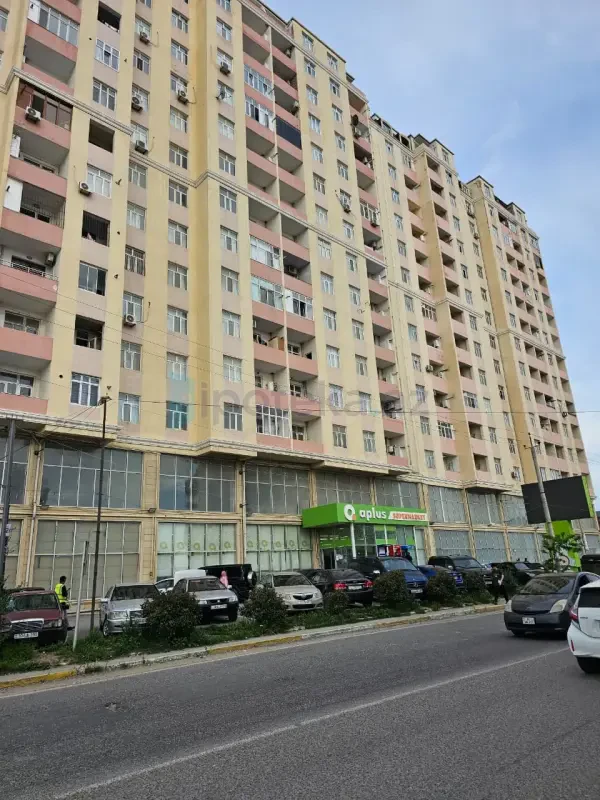 Satılır 3 otaqlı yeni tikili 115 m²