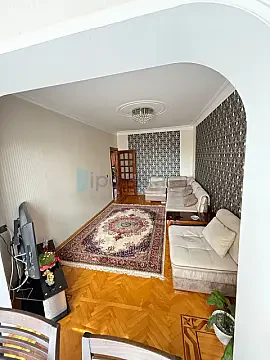 Satılır 3 otaqlı köhnə tikili 95 m² — Bakı, Nərimanov 3 otaq 95.00 m²