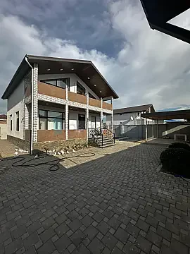 Satılır 4 otaqlı həyət evi 200 m² — Bakı, Buzovna 4 otaq 200.00 m²
