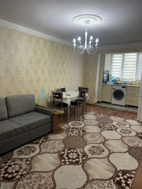 Satılır 2 otaqlı köhnə tikili 40 m²