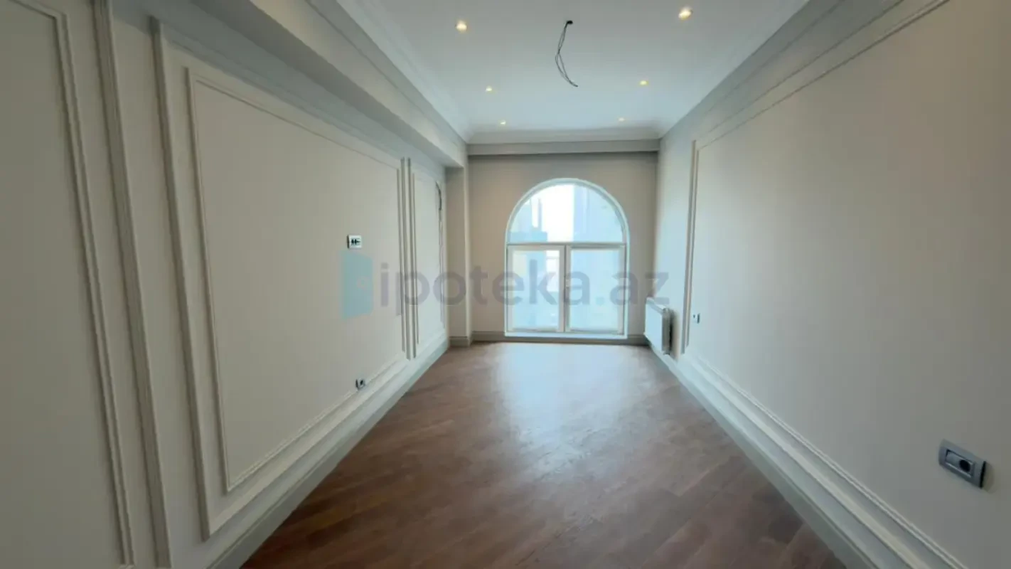 Satılır 2 otaqlı yeni tikili 93 m²