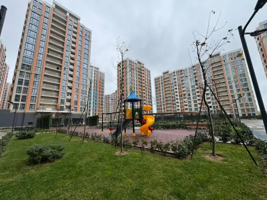 Satılır 2 otaqlı yeni tikili 55 m²