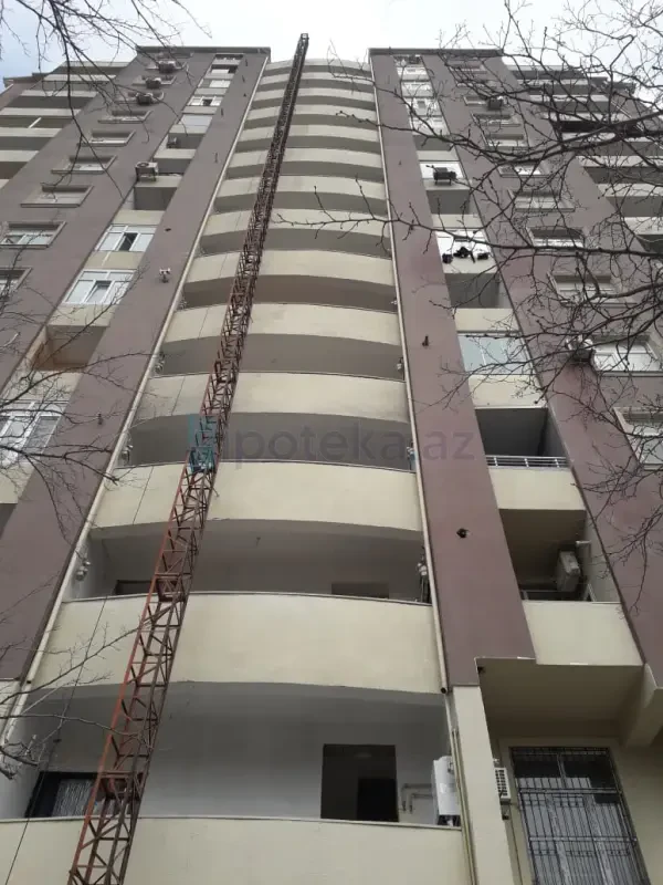 Satılır 3 otaqlı yeni tikili 128 m²