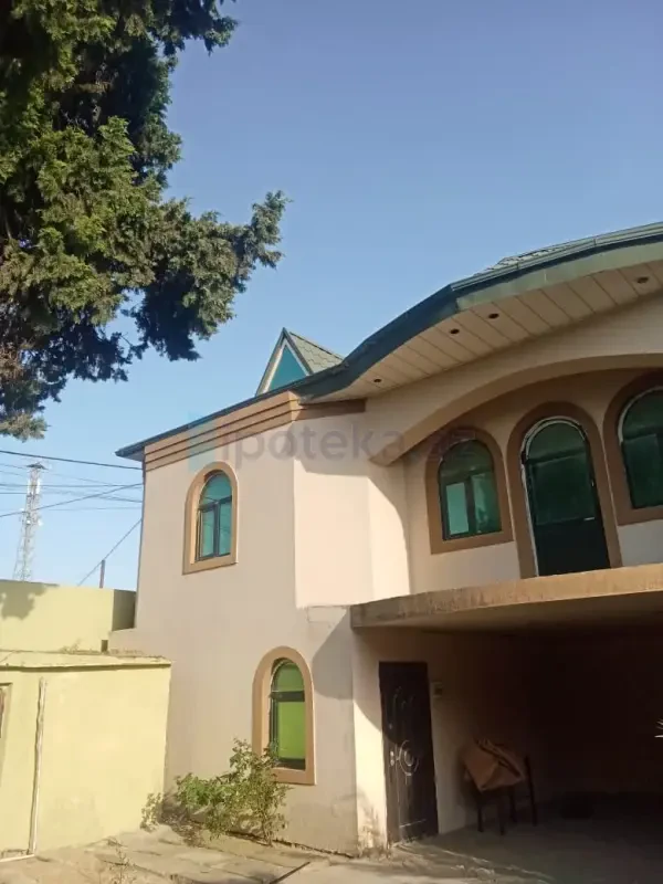 Satılır 7 otaqlı həyət evi 256 m²